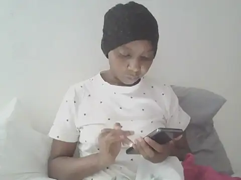 Snapshot of Sexxybella27 chatting on 05/10/26, 01:49 Sexxybella27 online show from 05/10/26, 01:49