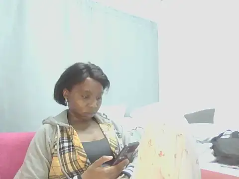 Snapshot of Sexxybella27 chatting on 06/18/26, 07:51 Sexxybella27 online show from 06/18/26, 07:51