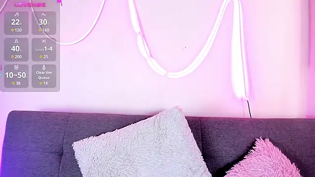 artmiaa online show from 01/09/25, 01:35