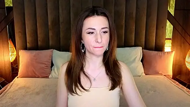 KimmmLi online show from 10/08/25, 01:09