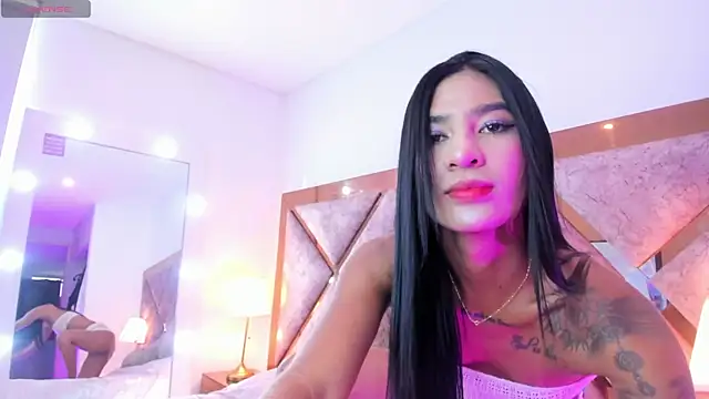 Jennalove  online show from 09/25/25, 10:02