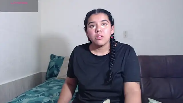 agata 22 online show from 04/17/26, 03:42