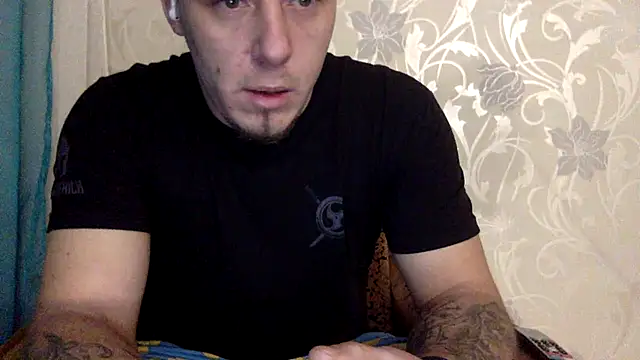 KristiDan online show from 12/14/25, 09:41