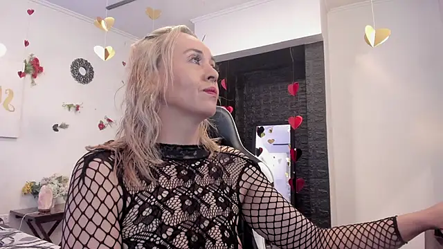 maylin yung online show from 01/27/25, 11:43