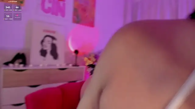 Snapshot of _mers chatting on 01/26/25, 03:06 mers online show from 01/26/25, 03:06