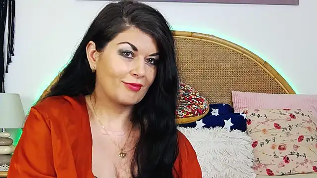 EllenGrace online show from 12/29/24, 01:24