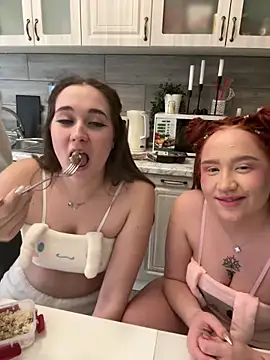 RollingGirls online show from 03/04/25, 08:13