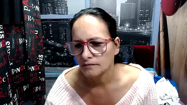 Snapshot of Nastylatinaxxx chatting on 12/28/24, 12:45 Nastylatinaxxx online show from 12/28/24, 12:45