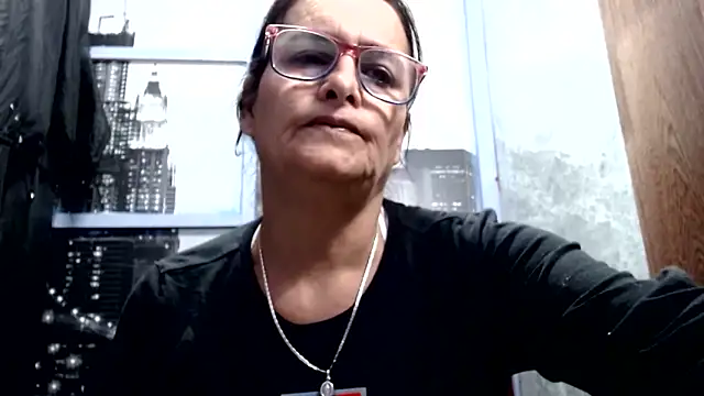 Snapshot of Nastylatinaxxx chatting on 05/11/26, 11:27 Nastylatinaxxx online show from 05/11/26, 11:27
