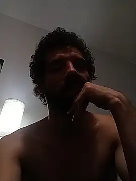 Snapshot of RuleMasterX chatting on 10/16/25, 04:13 RuleMasterX online show from 10/16/25, 04:13