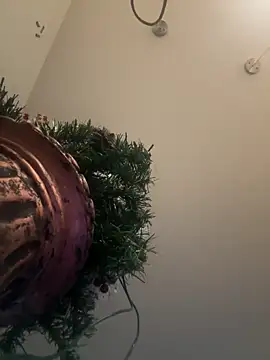 Snapshot of Sexy_Little_SlutAriel chatting on 12/17/24, 08:54 Sexy Little SlutAriel online show from 12/17/24, 08:54