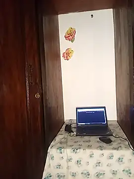 The-Peach-Flexer online show from 10/28/25, 09:17