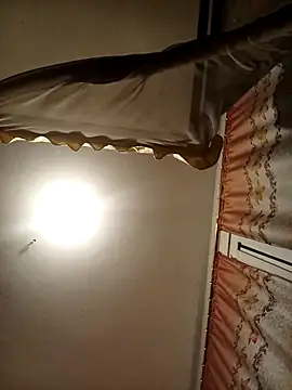 The-Peach-Flexer online show from 11/27/25, 09:06