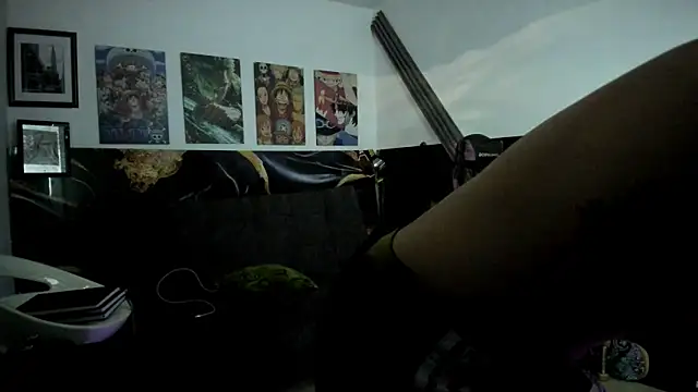Snapshot of Sisoyalejo420 chatting on 10/02/25, 12:01 Sisoyalejo420 online show from 10/02/25, 12:01