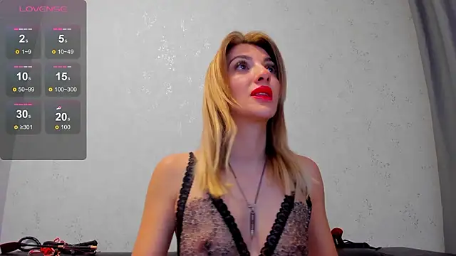 Snapshot of RileyLanna chatting on 01/17/26, 03:33 RileyLanna online show from 01/17/26, 03:33