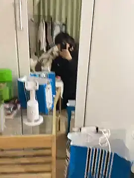 POCARI SWEAT online show from 11/30/25, 09:35