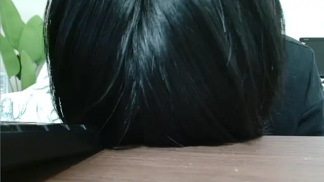 POCARI SWEAT online show from 03/19/26, 05:55