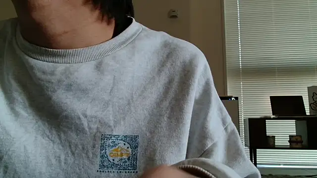 POCARI SWEAT online show from 04/03/26, 04:32