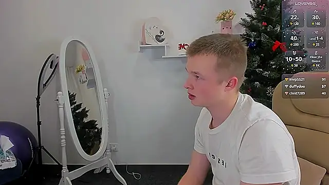  Olli  Stiw  online show from 12/14/24, 02:45