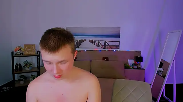  Olli  Stiw  online show from 12/15/24, 02:30