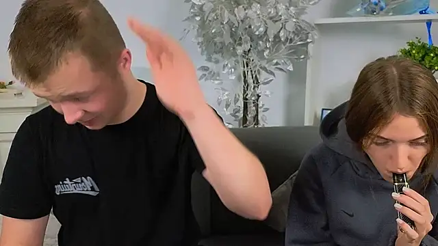  Olli  Stiw  online show from 10/22/25, 08:14