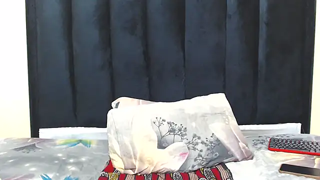 EBONY WILD ASS online show from 02/18/26, 04:47