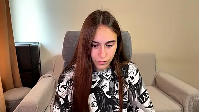 AliceKolltt online show from 09/19/25, 11:22