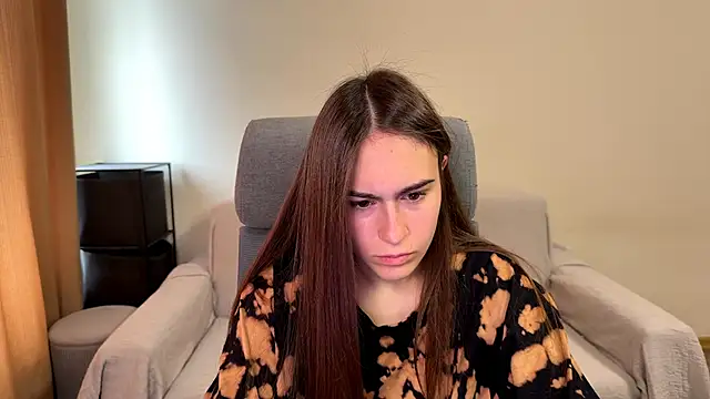 AliceKolltt online show from 09/28/25, 07:58