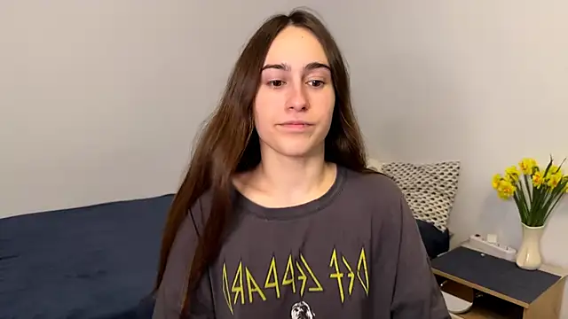 AliceKolltt online show from 04/26/26, 08:50