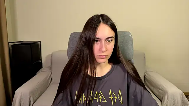AliceKolltt online show from 05/25/26, 07:20