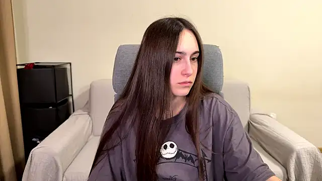 AliceKolltt online show from 06/05/26, 10:48