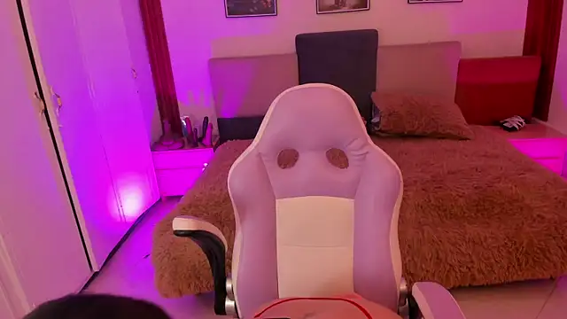 katia bigboobs1 online show from 03/04/26, 06:36