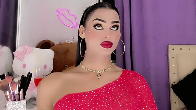 Snapshot of amal_baddell chatting on 05/18/26, 02:07 amal baddell online show from 05/18/26, 02:07