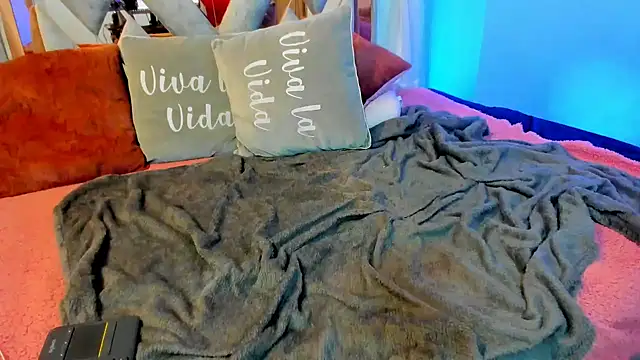 Kendall Sophy online show from 01/17/25, 10:56