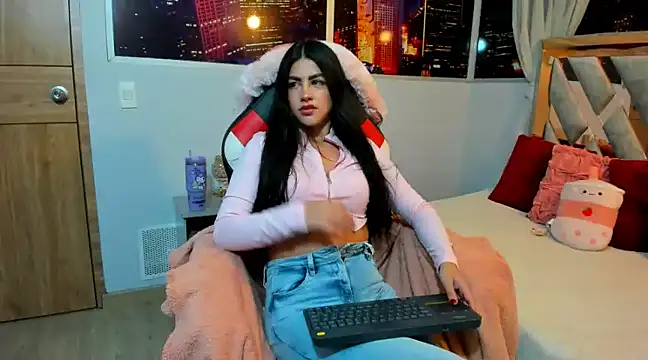 Kendall Sophy online show from 03/03/25, 07:17