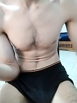 Snapshot of Zoro_23cm chatting on 07/16/26, 02:01 Zoro 23cm online show from 07/16/26, 02:01