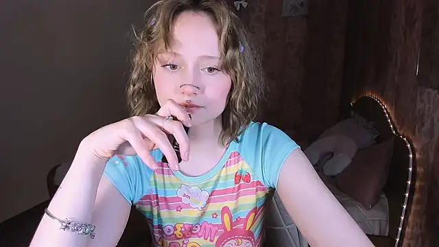 MariaMango online show from 04/15/26, 07:58