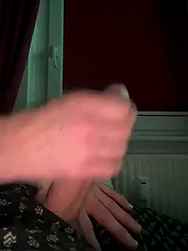 Frank22xx online show from 12/18/25, 09:32