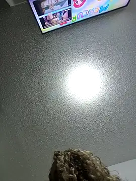 Sara smiiith211 online show from 02/23/25, 07:38