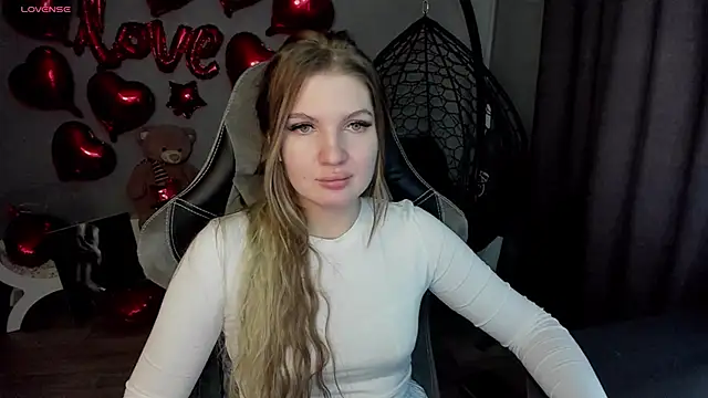 lily williamss online show from 03/02/25, 03:24