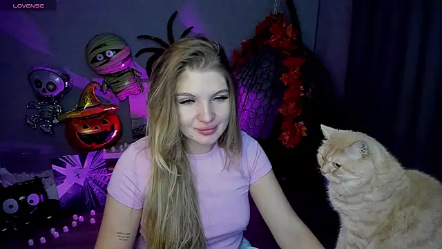 lily williamss online show from 10/17/25, 12:36