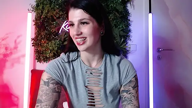 KiraKane1 online show from 01/27/25, 02:46