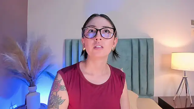 Snapshot of Emilywatsonn chatting on 06/06/26, 12:38 Emilywatsonn online show from 06/06/26, 12:38