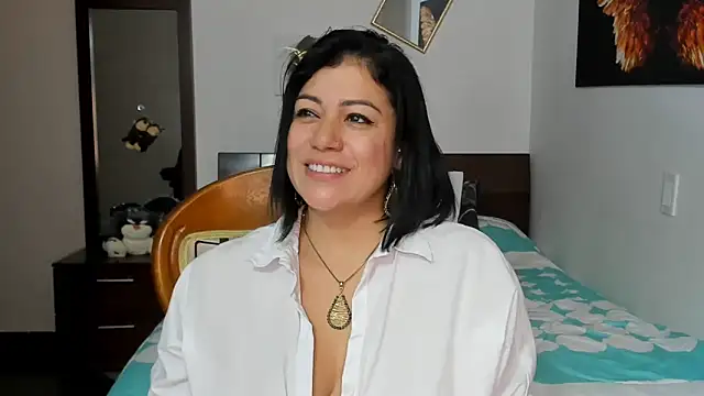 EmilyPeytonn online show from 02/08/25, 06:44