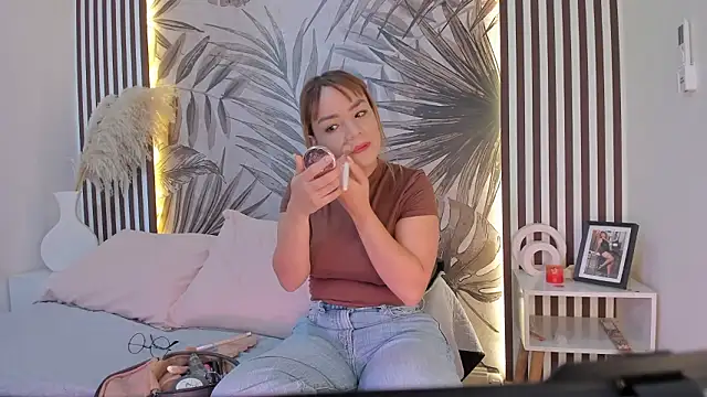 Samaantha-White online show from 02/12/26, 11:38