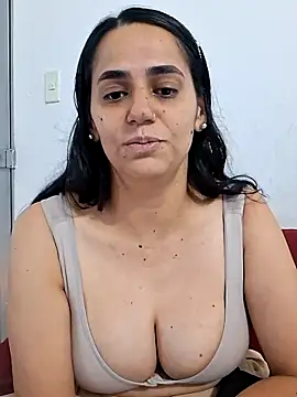 Snapshot of lovecandy_22 chatting on 10/27/25, 10:36 lovecandy 22 online show from 10/27/25, 10:36