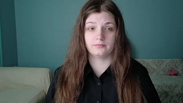 Snapshot of TreeJeanne chatting on 05/18/26, 02:12 TreeJeanne online show from 05/18/26, 02:12