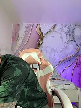 Lia sex69 online show from 03/01/25, 02:48