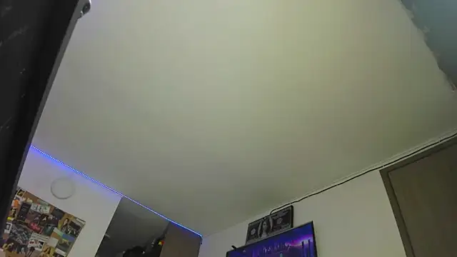 Snapshot of charlie_hotxxx chatting on 01/23/25, 01:41 charlie hotxxx online show from 01/23/25, 01:41