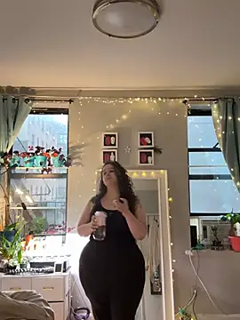 sylviahhh online show from 04/25/26, 10:18